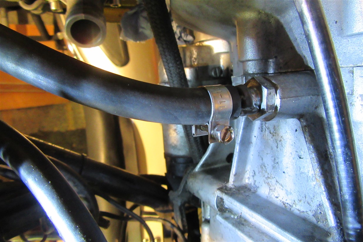 Revised V50 gearbox breather Moto Guzzi Riders Forum